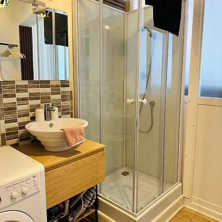 Frühstückspension D'hotes Romantique Avec Jacuzzi Prive, Parking, Apercu Nizza
